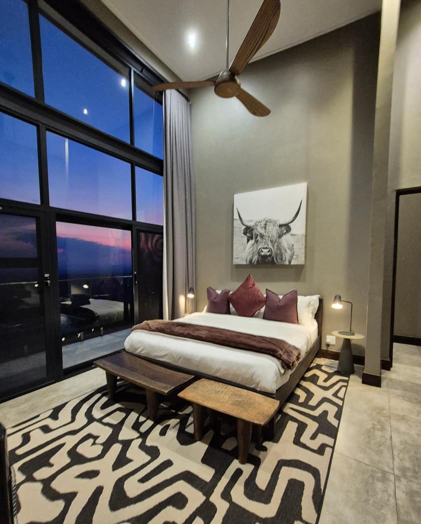 Baobab House Room 4 - bedroom detail